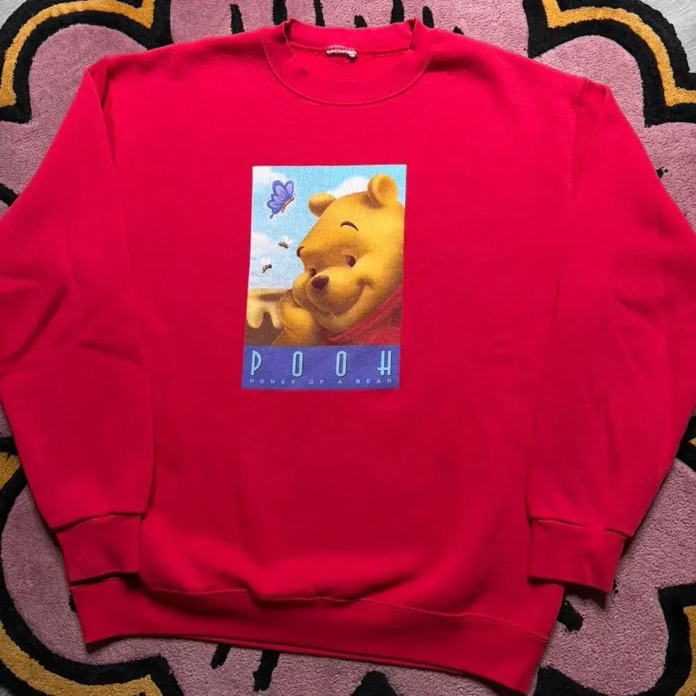 Vintage 90’s Disneys Winnie The Pooh Graphic Logo Sweatshirt Size Large Red